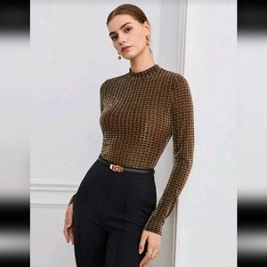 Long-Sleeve Mock Neck Houndstooth Knit Top - Brown NEW